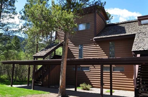 Moose Wilson Road Condo | RMR: Classic 1 BR Condo w/ Loft for Extra Space