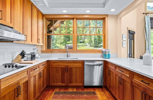 Teton Village Condo | RMR: Cody House B Condo in Teton Village