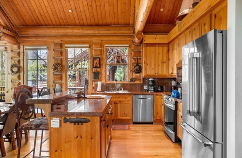 Granite Ridge Cabin | RMR: Granite Ridge Cabin 7608 in Teton Village