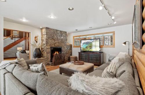 Moose Wilson Road House | RMR: Teton View Cabin Home in WilsonWY