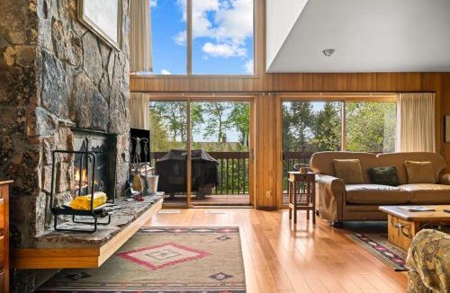 Teton Village Villa | RMR: Wind River 10 Condo in Teton Village