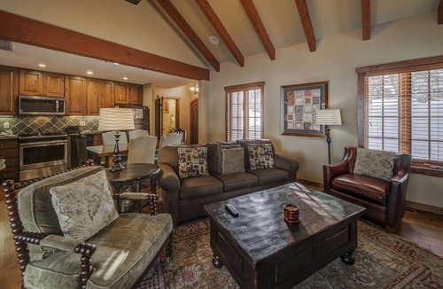 Tamarack House | Rock Creek 5 - Tamarack - private hot tub - spacious - ski in ski out