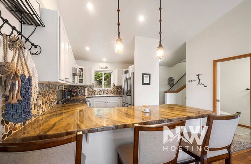 Coeur d'Alene House | Rockford Bay Escape; Dock, stunning views and lake access.
