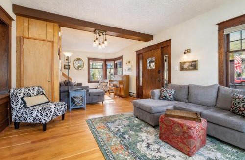 Leavenworth House | Rockwell Retreat
