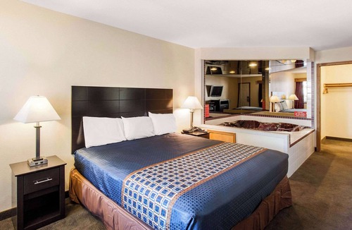 Coeur d'Alene Hotel | Rodeway Inn Coeur d'Alene