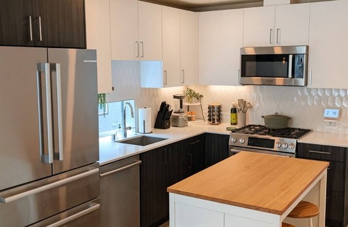 Broadway House | Rooftop w/Skyline & Space Needle Views A/C World Soccer Match 15min→Stadium