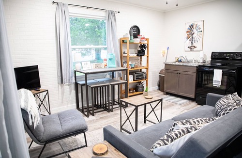 Laurel House | Rosebud Unit A