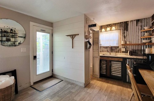 Medford House | Rosewood Collective | House & Studio | Sleeps 11!