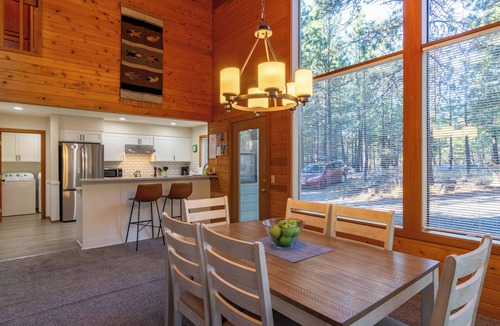 Black Butte Ranch House | RR070 | Updated open concept home close to ranch amenities and hiking trails.