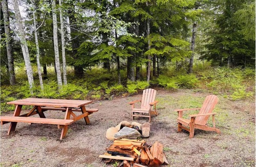 Forks Cabin | Rustic Finn Cabin near Hoh Rain Forrest- Rialto beaches- Olympic Forrest hiking