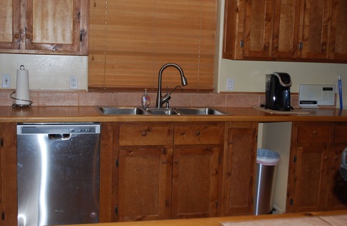 Page House | Rustic home, spacious, clean, great for boaters, families, fishermen, business
