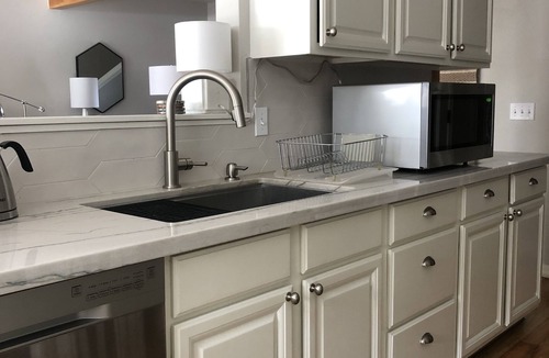 Jackson House | Rustic modern w/mountain views, creek, hiking, biking + 2 blocks to ski shuttle