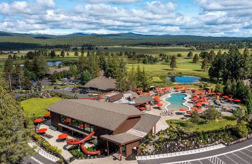Sunriver Condo | Rustic Ranch Cabin with Access to The Cove