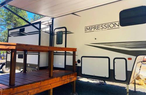 Cave Junction House | RV42 with Large Deck on a Creek