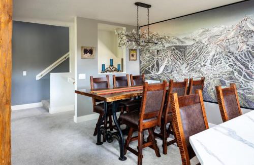 Saddle Ridge House | Saddle Ridge N2