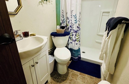 Salmon Hotel | Salmon River Inn