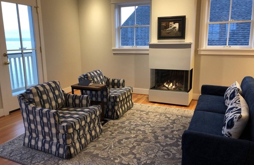 Coupeville Condo | Salty Vons Waterfront Inn on Penn Cove in Coupeville