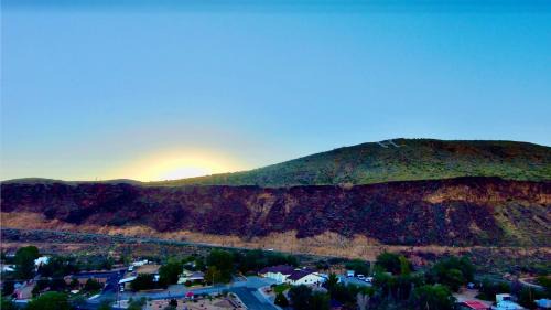 Hurricane House | Sand Hollow Zion Mini Home at Painted Sands 2