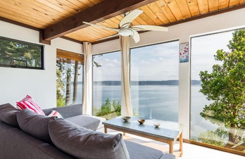 Langley House | Saratoga Vista by AvantStay