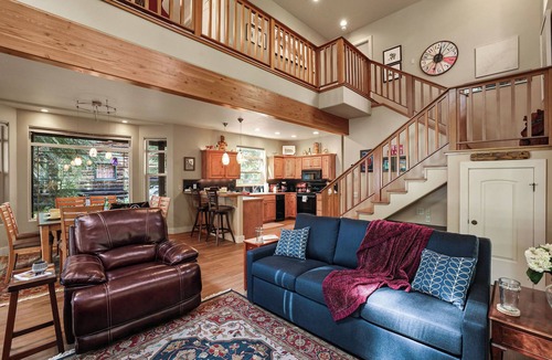 McCall House | Scenic location, pet-friendly, lake views