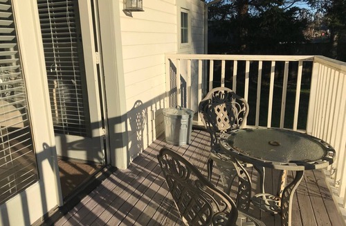 Coupeville Cottage | Sea Breeze Cottage