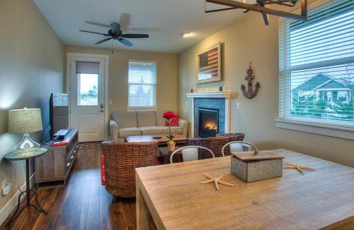 Ocean Shores House | Sea Stars & Stripes Beach Cottage