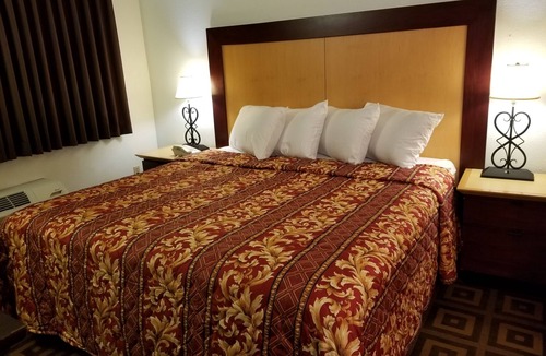 SeaTac Hotel | Sea-Tac Crest Motor Inn