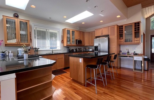 Point Roberts House | Sea to Sky Palace - Monthly rentals in off season, see description for details