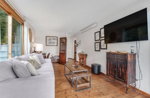 Seabeck House | Seabeck House & Cottage on Hood Canal