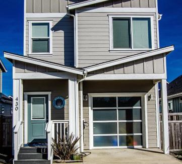 Ocean Shores House | Seal Pup Cottage