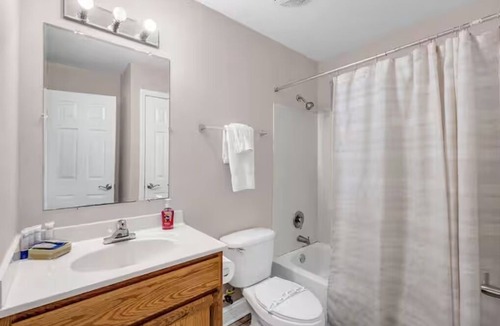 Biloxi Condo | Seashell and Sand Studio