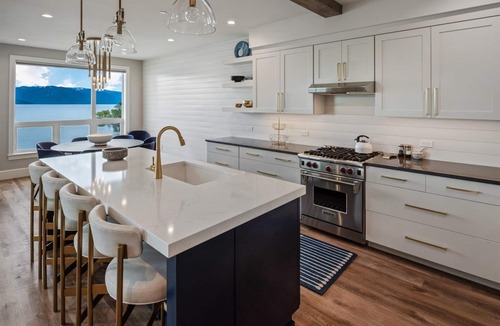 Sandpoint Condo | Seasons at Sandpoint: Waterfront 2-Story Penthouse, Downtown Sandpoint