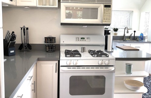 Fairmount Park House | Seattle's Hippest Music Home