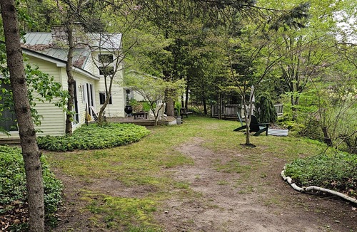 Shelby House | Secluded Cottage On Beautiful Stony Lake and Creek