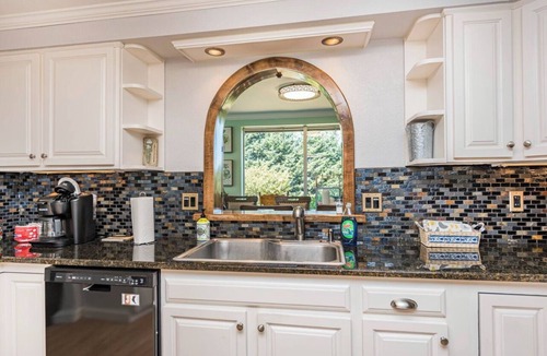 Sequim House | Secluded in the Heart of Sequim