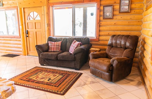 Boise Cabin | Secluded Log Home, Large Deck, Abundant Wildlife,Peace & Quiet, Beautiful Views!