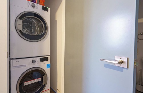 South Tacoma Apartment | Serene 1-bedroom apartment in Tacoma