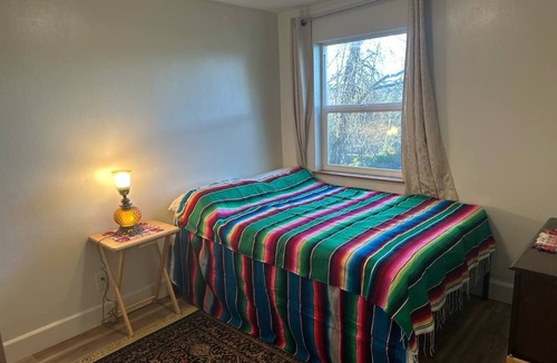 Magnolia House | Serene 1-bedroom building in the heart of Seattle