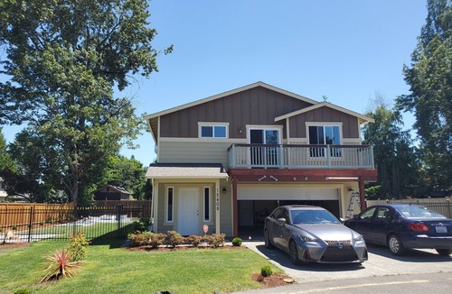 SeaTac House | Serene 3-bedroom house perfect for relaxing stays in SeaTac, Burien, Seattle