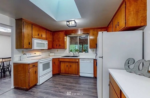 Lakewood House | Serene Hideaway with Lush Backyard Oasis: Historical Steilacoom