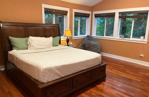 Portland Heights House | Serene Oasis Getaway with Sauna and a swim spa.