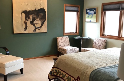 Ames Other | Serene rural accommodations minutes away from Ames and Iowa State University