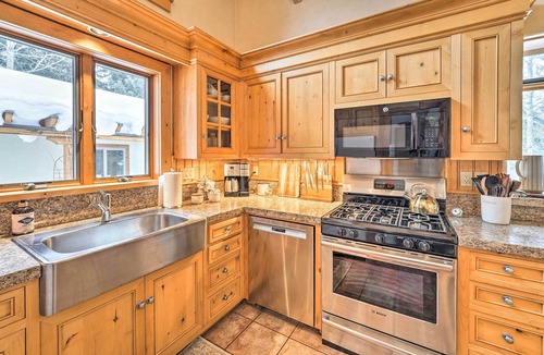 Weyyakin Ranch House | Serene Sun Valley Home w/Hot Tub & Mtn Views