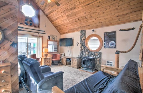 Bayview House | Serenity at Scenic Bay: Floating Cottage w/Views!