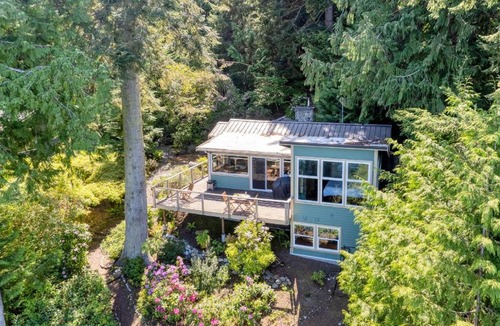 Greenbank House | Serenity Pines by AvantStay