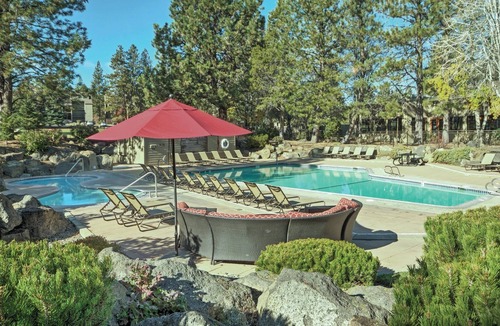 Bend Resort | Seventh Mountain Resort 3bdr