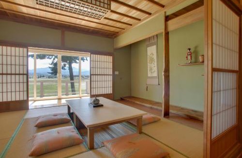 Sequim House | 'Shangri-La' A Tatami Masterpiece w/Mtn Views!