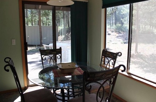 Sunriver House | SHARC passes, Wi-Fi, BBQ, Hot tub, Tons of kids activities