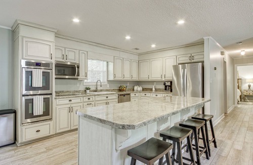 Florence House | Shoals Area Oasis w/Boat Dock & Outdoor Kitchen