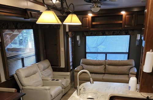 Cascade House | Short-term RV Rental @ Arrowhead Park, in Cascade ID.